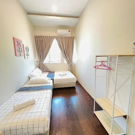 Myroom @ Mandalay Georgetown, Off Jln Burma, Gurney Drive Exterior photo