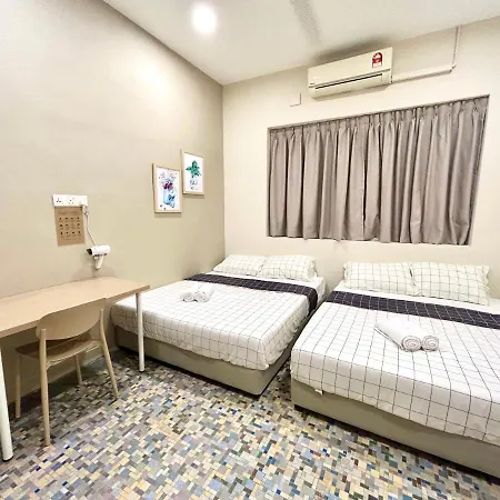 Myroom @ Mandalay Georgetown, Off Jln Burma, Gurney Drive Exterior photo