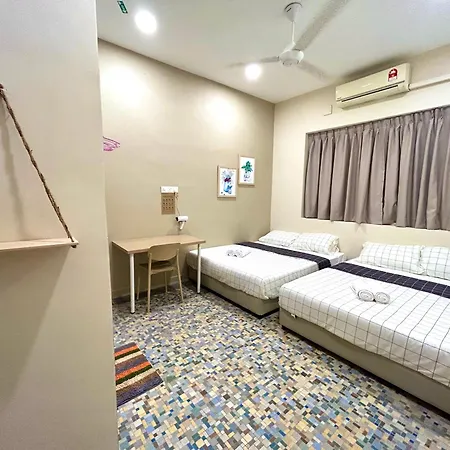 Myroom @ Mandalay Georgetown, Off Jln Burma, Gurney Drive Exterior photo
