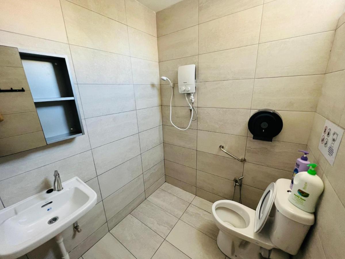 Homestay Myroom @ Mandalay Georgetown, Off Jln Burma, Gurney Drive George Town