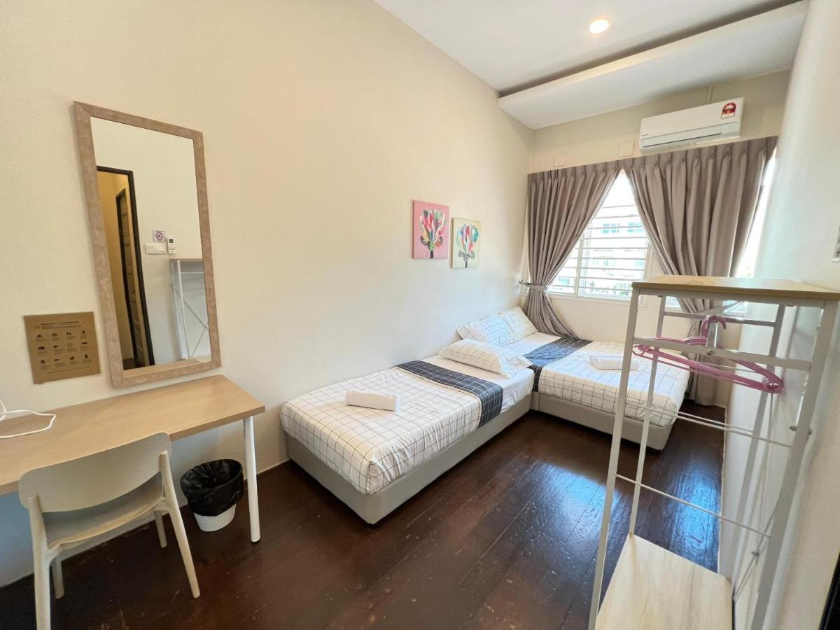 Homestay Myroom @ Mandalay Georgetown, Off Jln Burma, Gurney Drive George Town